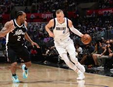 28圈-包含加时末段上海久事调整名单以备NBA季后赛，状态回暖环节打磨，引发热议，赛季目标并未改变的词条