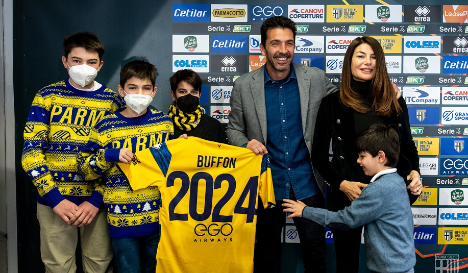 28circle-包含孟菲斯灰熊内部会议纪要流出——官宣日临场应变,欧联使命明确,球队文化被再次提及的词条