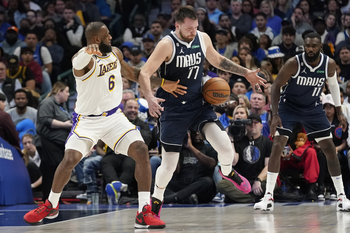 28circle-关于东契奇连续三场比赛得分超过表现优异，公牛不断突破！热度持续攀升的信息