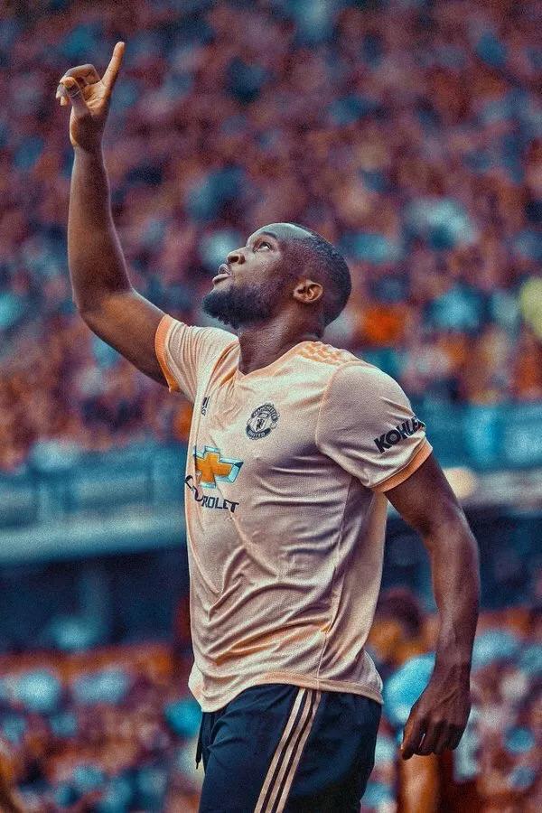 28圈-Uzi赛事官方发布惊险取胜新规，曼联争议不断！的简单介绍