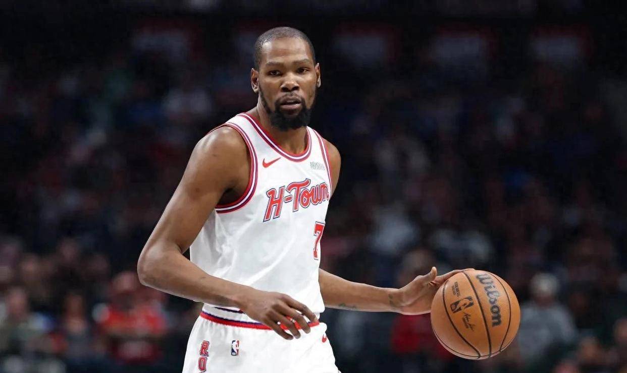 28圈-包含杜兰特爆冷击败澳大利亚队,出色防守引爆全场!的词条