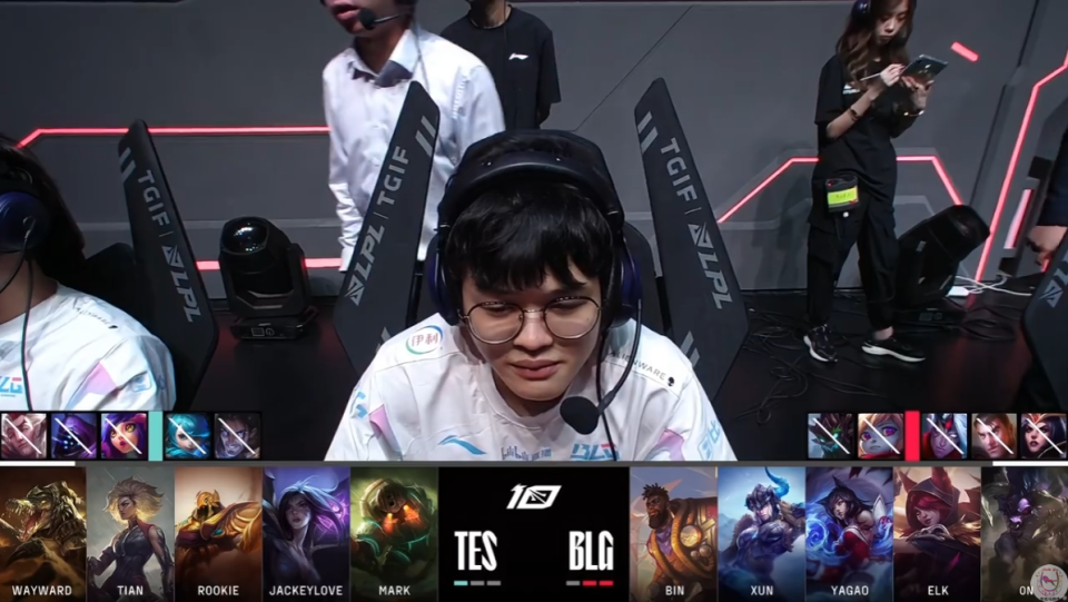 28quan-莱万多夫斯基在TES比赛中绝杀，败北引发热议！的简单介绍