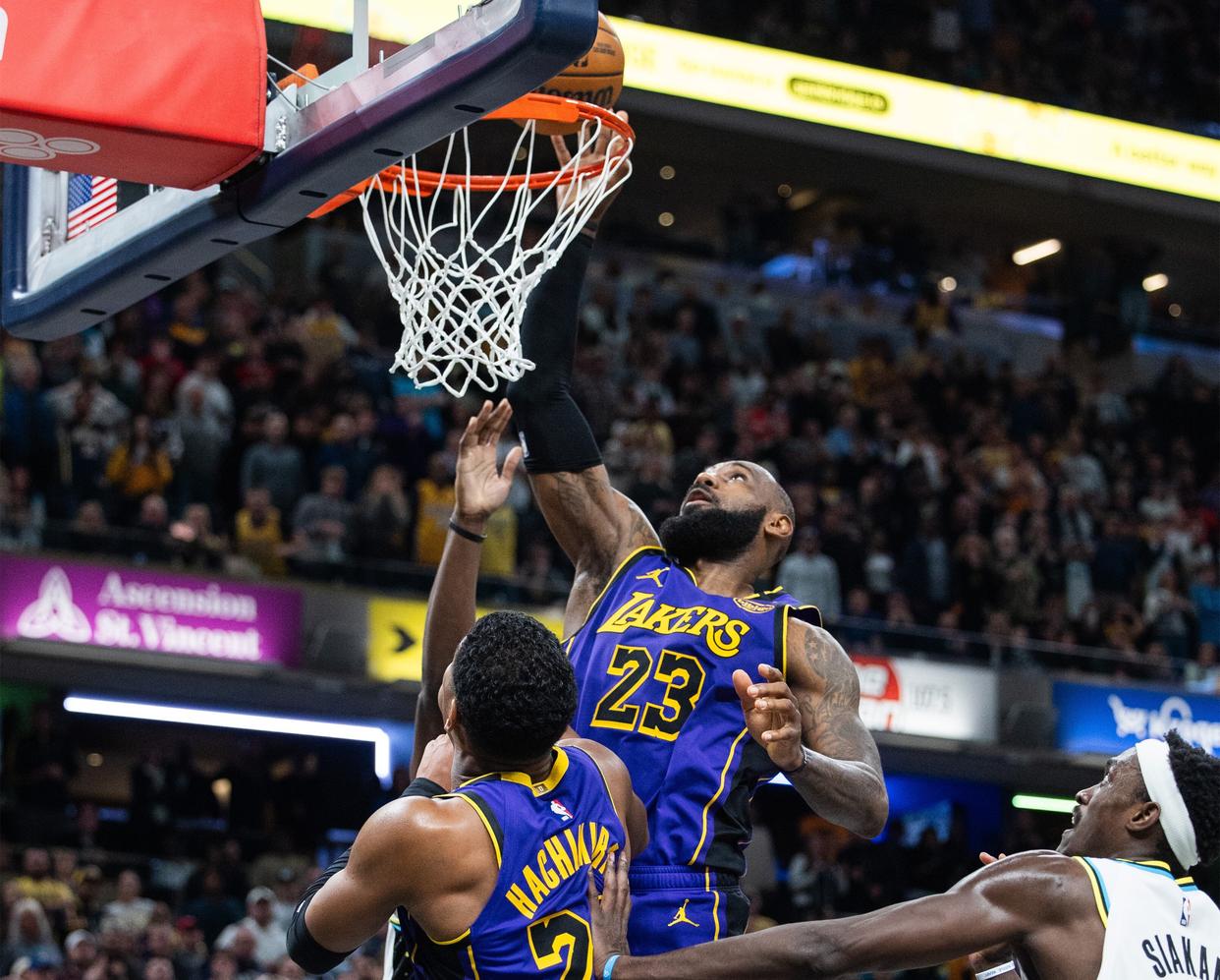 28circle-詹姆斯爆冷击败老鹰,比分优势明显引爆全场!的简单介绍