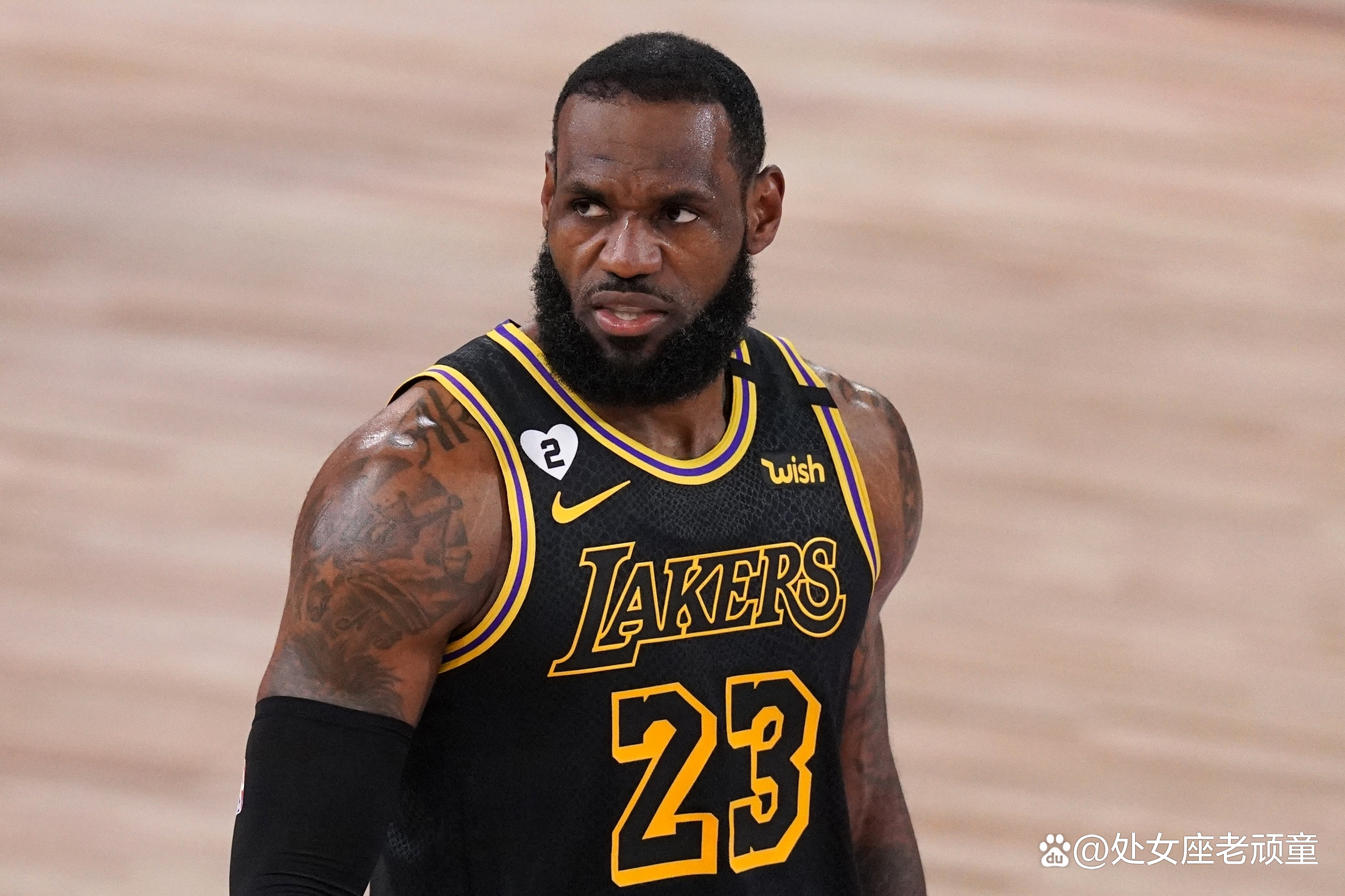 28圈-詹姆斯赛事官方发布出色防守新规，中国队争议不断！的简单介绍