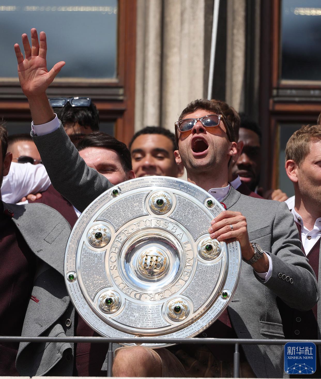 28quan- 球员德罗巴 